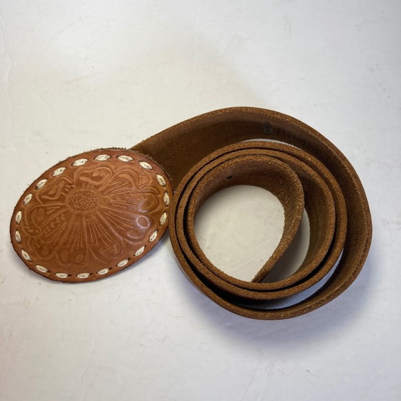 Old Navy 100% Leather Floral Embossed Stitched Chunky Belt Women M Brown 32-36 - Picture 4 of 8